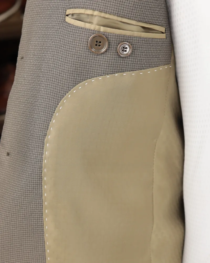 Terno Slim Areia Detalhado fio indiano – detalhe