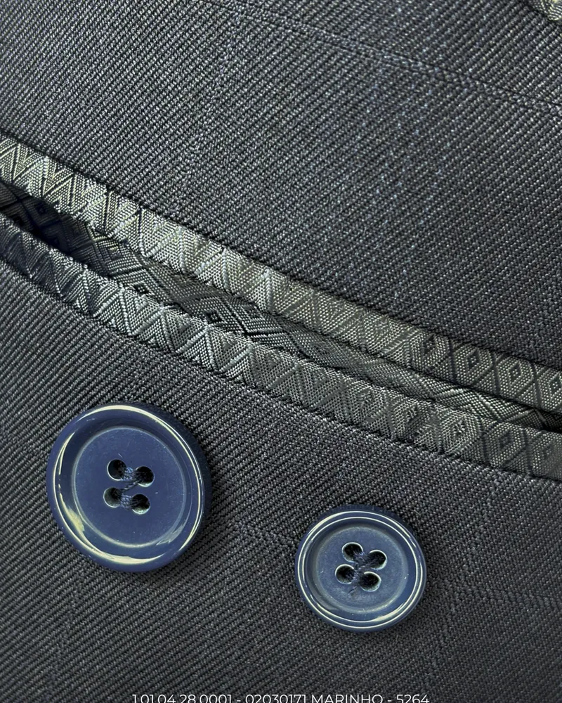 Terno Slim Azul Marinho Xadrez microfibra – detalhe